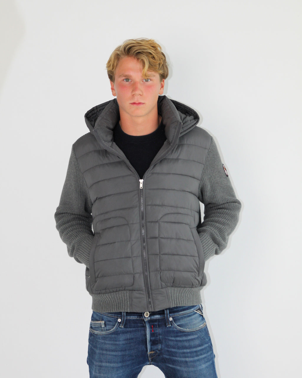 Auro Studios Cardigan — Grey