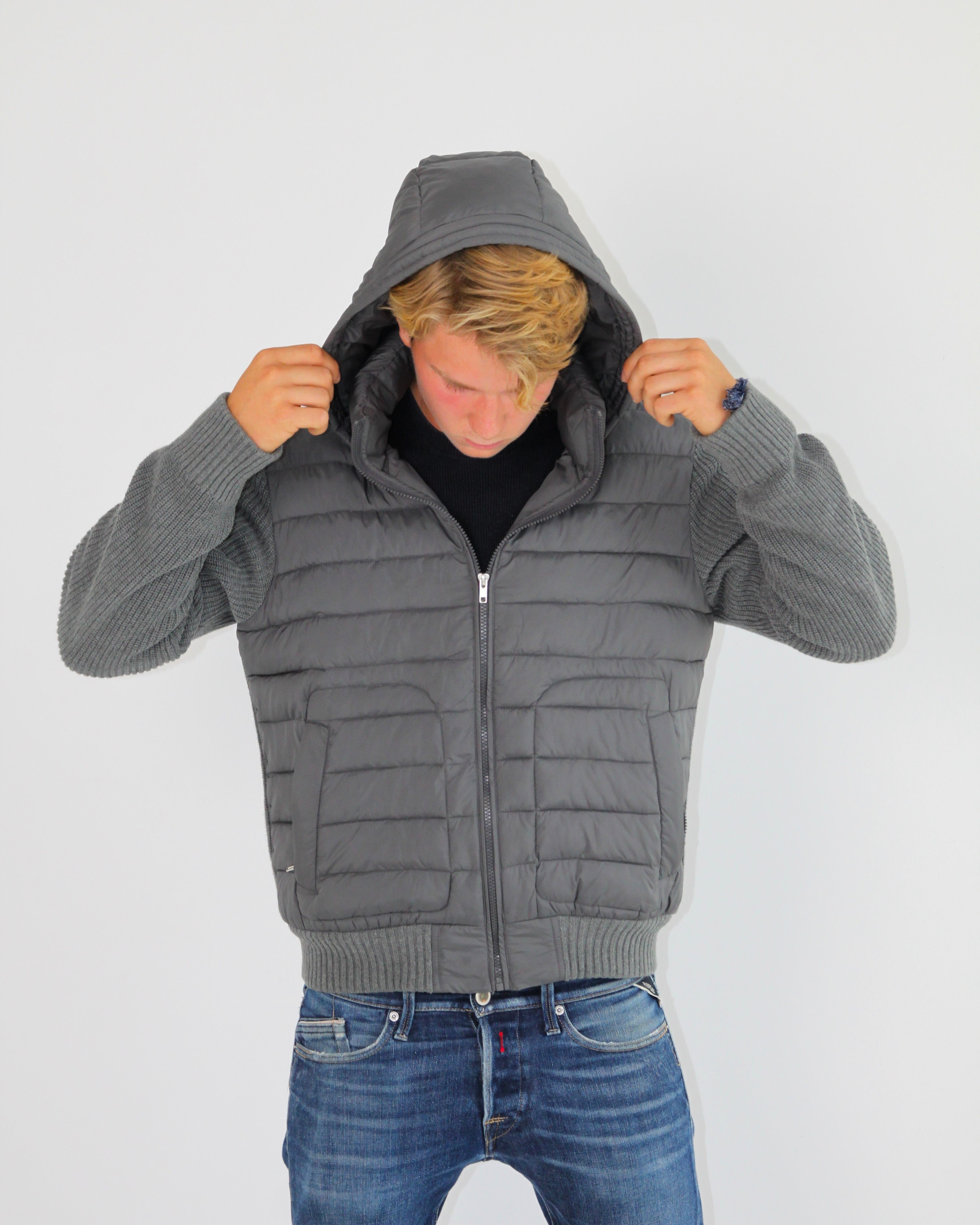 Auro Studios Cardigan — Grey
